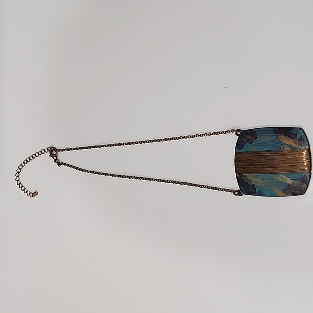Necklace - Picture 2 of 3